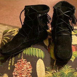Black Lace-Up Minnetonka Booties - Size 8